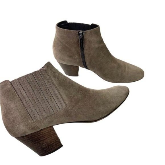 Aquatalia Suede Heeled Ankle Bootie Fallyn Taupe - Picture 4 of 10